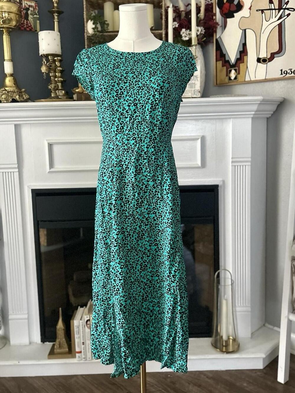 NWT Francesca’s Blue Rain Teal Leopard Lightweight Dress Women’s Size Medium